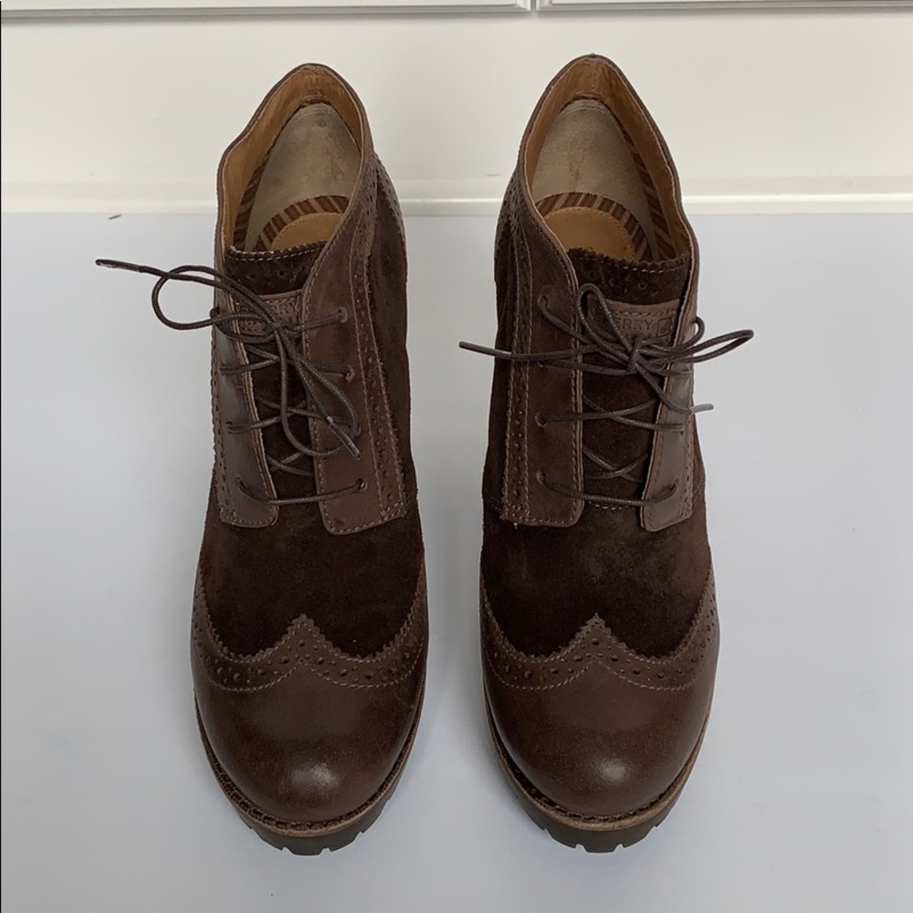 SPERRY Brown Suede Lace-Up Wingtip Ankle Booties